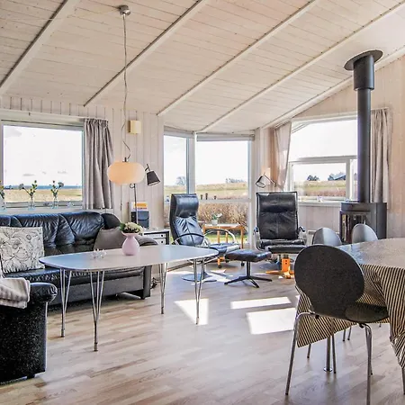 Fantastisk Hjem I Rudkøbing Med Badstue * Spodsbjerg